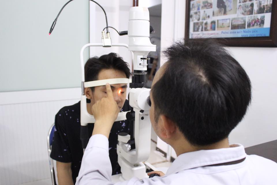 Sử dụng công nghệ tại phòng khám chuyên khoa Mắt Kính Pháp-Việt